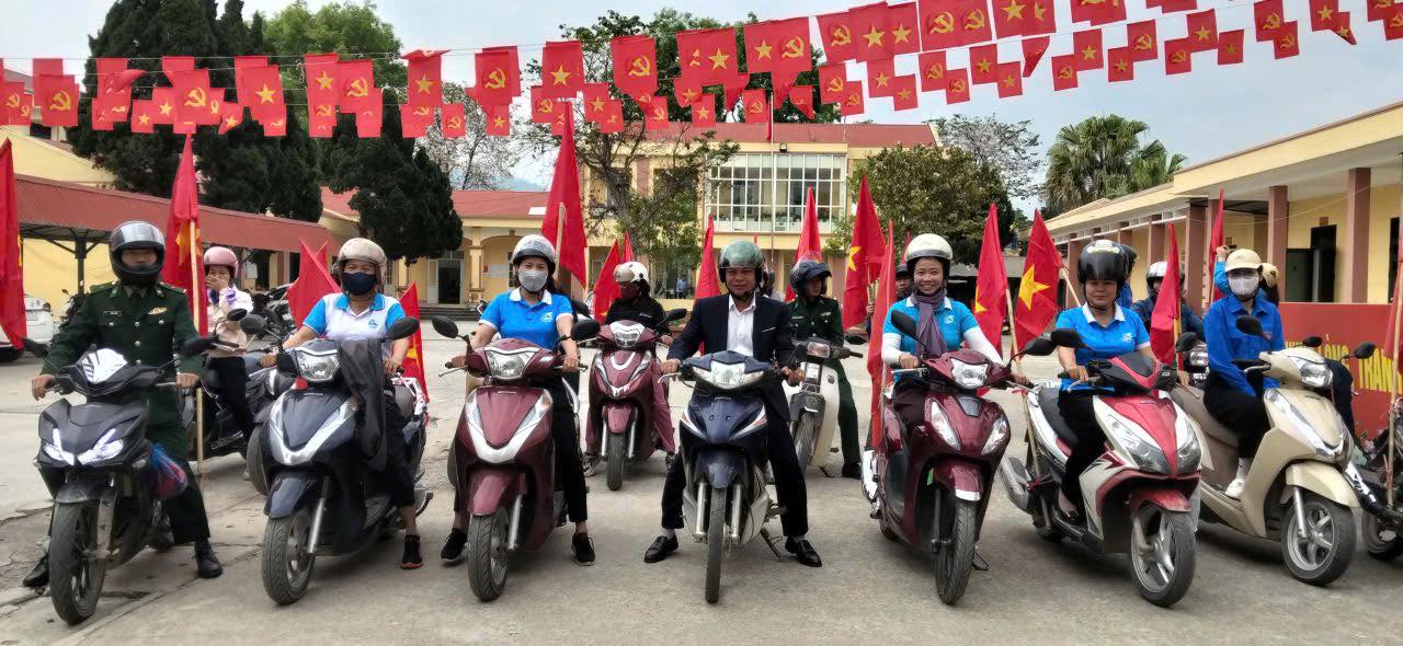 Xã Thanh Nưa ra quân tuyên truyền lưu động về ngày bầu cử