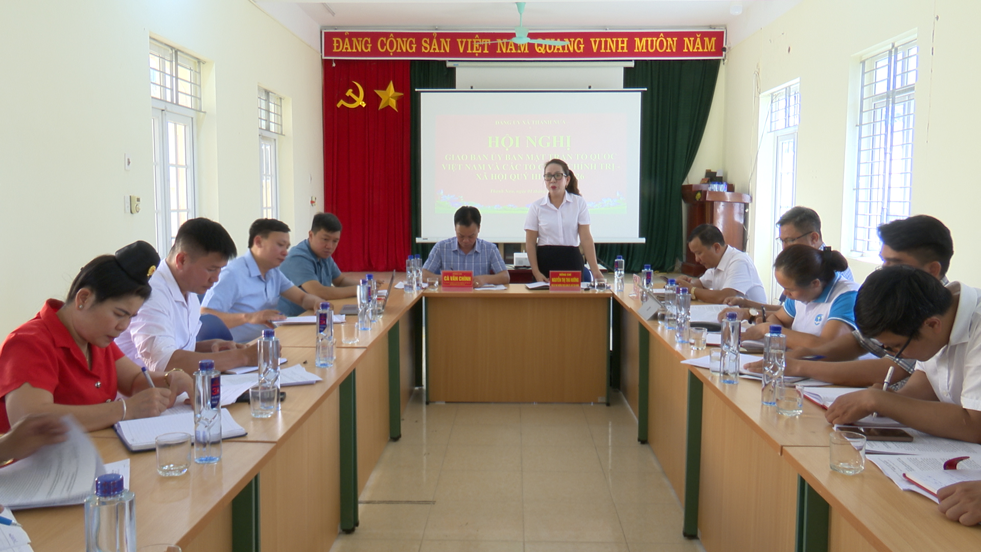 Thường trực Đảng ủy xã Thanh Nưa giao ban với thường trực UBMTTQ Việt Nam và các tổ chức chính trị xã hội.