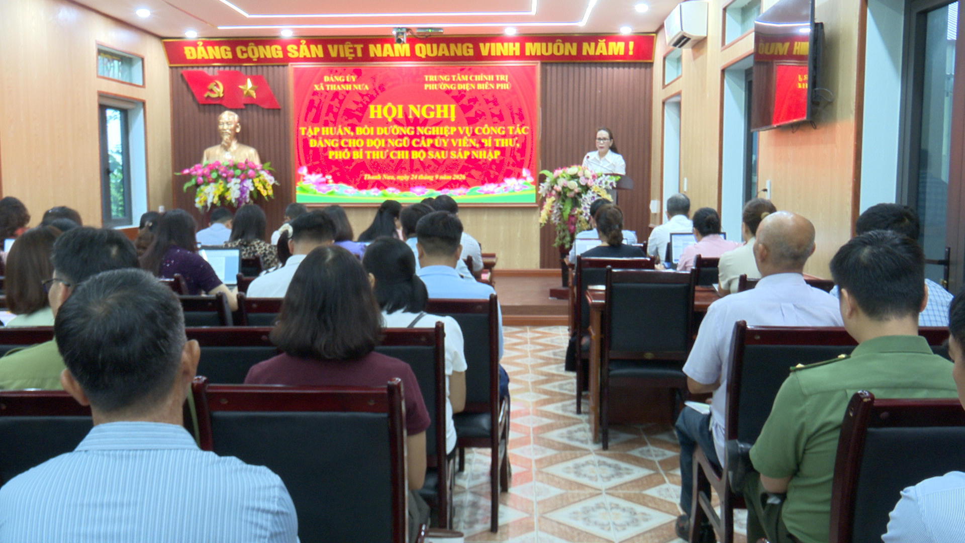 Đảng ủy xã Thanh Nưa tổ chức Hội nghị tập huấn nghiệp vụ công tác đảng năm 2026