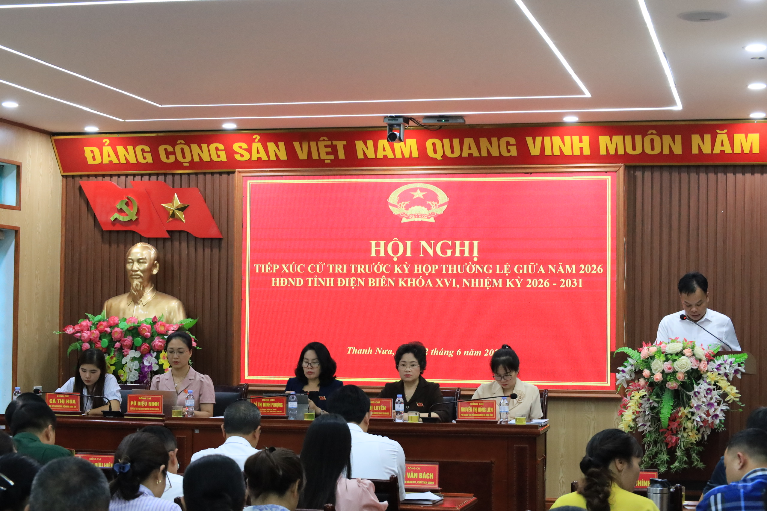 Đoàn Đại biểu Hội đồng nhân dân tỉnh tiếp xúc cử tri xã Thanh Nưa