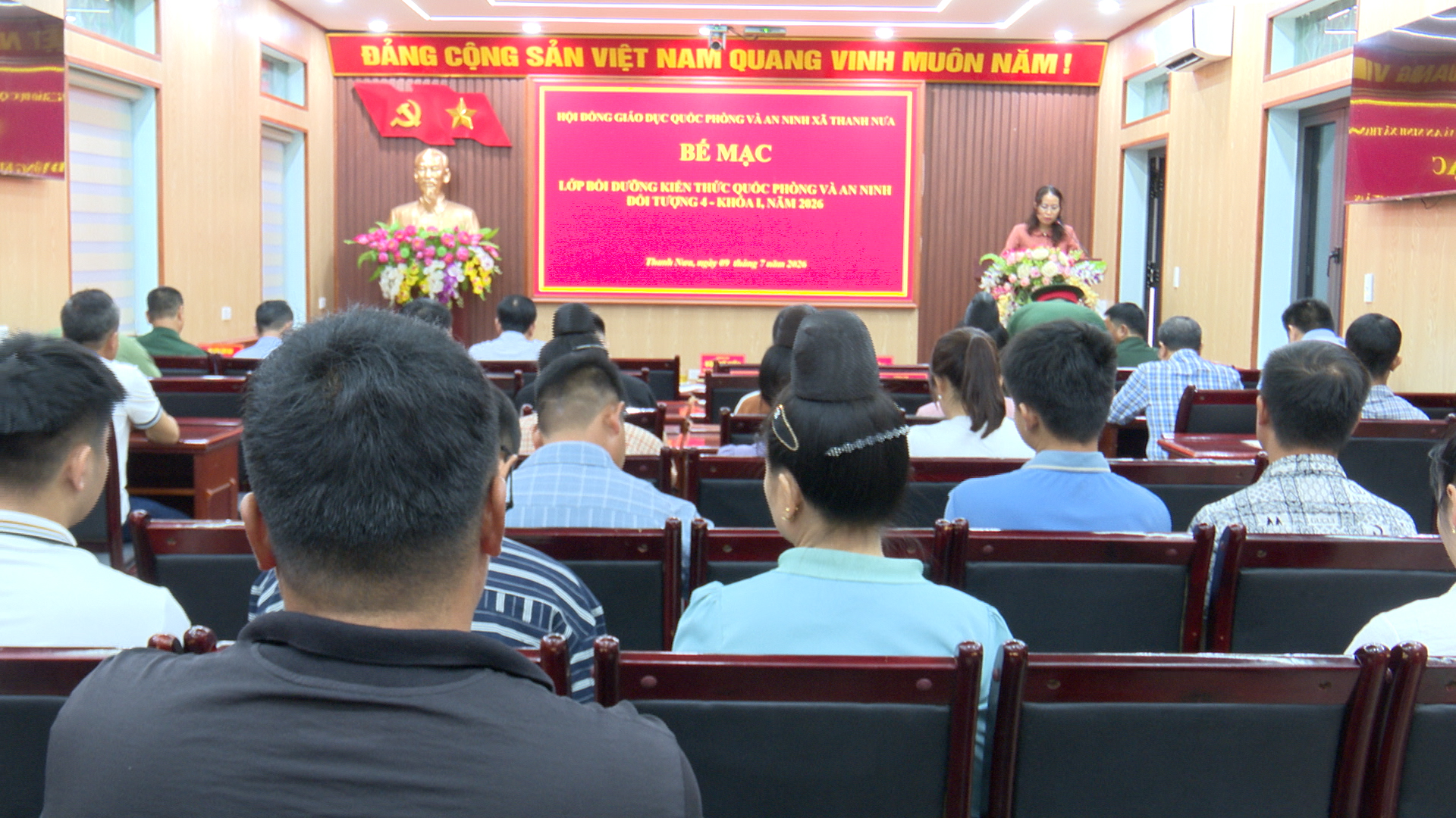 Xã Thanh Nưa bế giảng lớp Bồi dưỡng kiến thức Quốc phòng - An ninh cho đối tượng 4